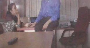 Secretary Giving Blowjob to Boss in Office