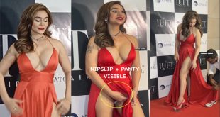 Actress Kangana Sharma Accidental Nipslip at  Panty Showing