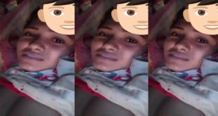 Desi Young Bhabi Showing Lover